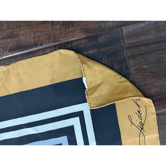 Linda Dano Printed Scarf One Size Shawl Wrap Square Houndstooth Floral Pattern - Picture 5 of 9